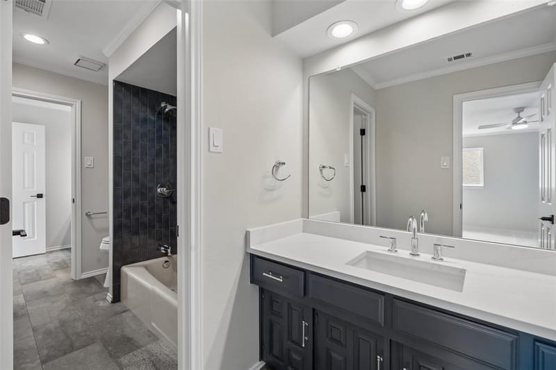 5925 Still Forest Drive, Dallas TX 75252 - Photo 26