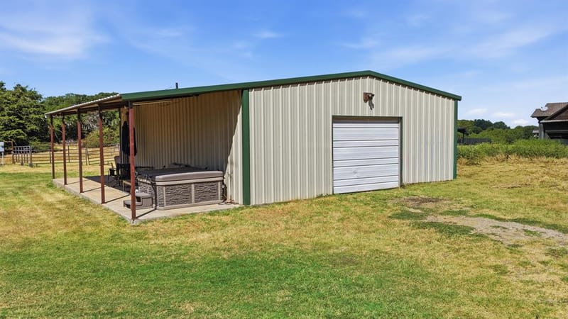 1870 Ross Lane, Springtown TX 76082 - Photo 36