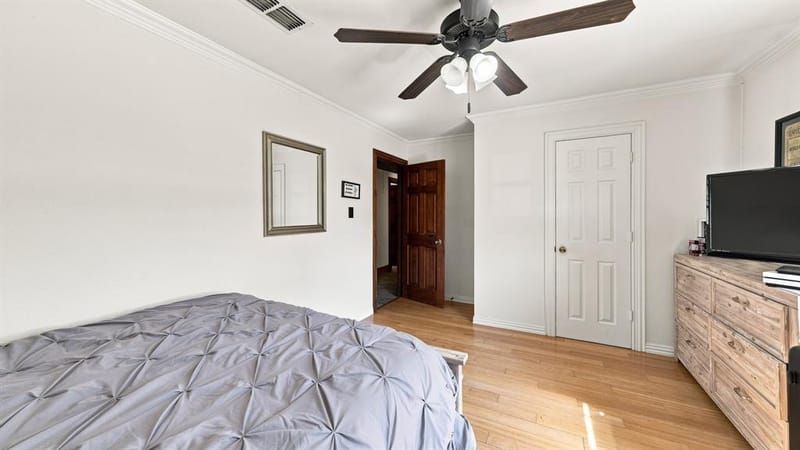 1870 Ross Lane, Springtown TX 76082 - Photo 24