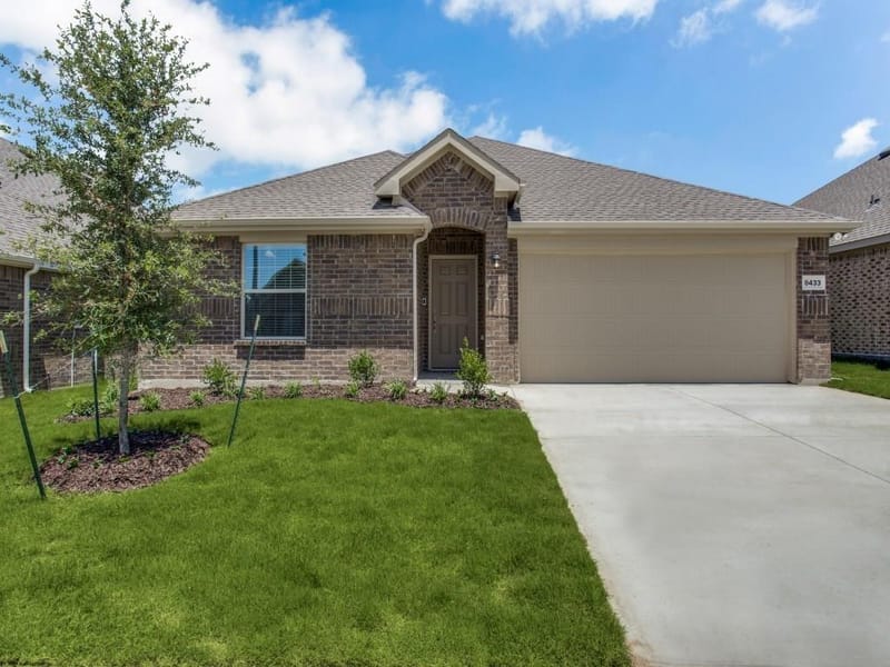 8433 High Garden Street, Fort Worth TX 76123