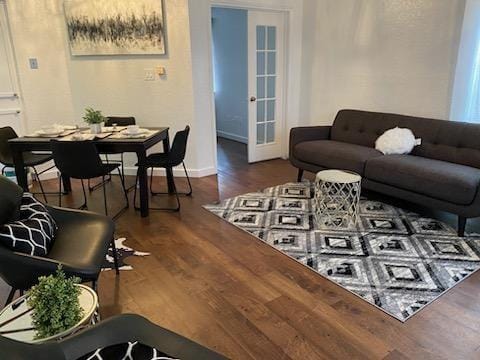 9827 Walnut Street # 112, Dallas TX 75243