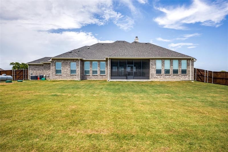 7018 New Castle Lane, Sanger TX 76266 - Photo 27