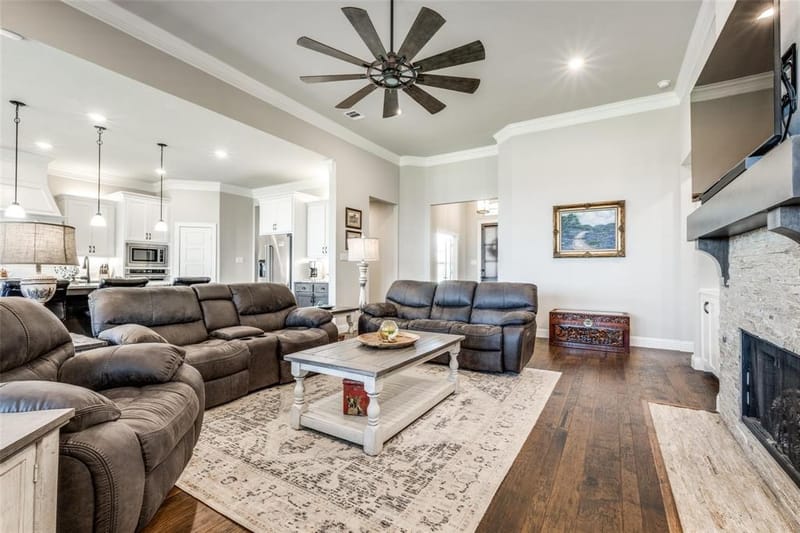 7018 New Castle Lane, Sanger TX 76266 - Photo 17