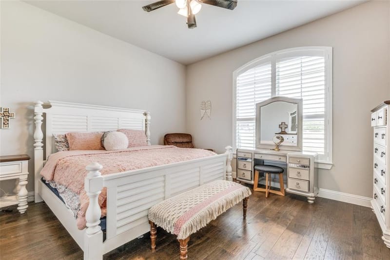 7018 New Castle Lane, Sanger TX 76266 - Photo 12