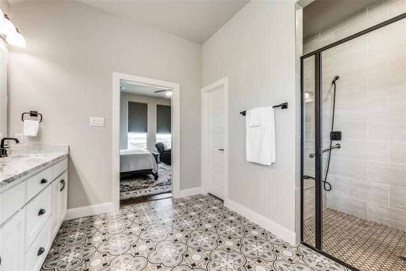 7018 New Castle Lane, Sanger TX 76266 - Photo 14