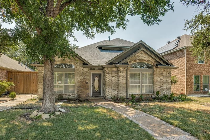 2123 Daniel Way, Carrollton TX 75006 - Photo 2