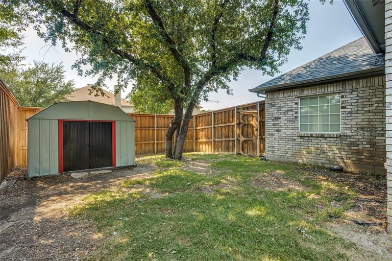 2123 Daniel Way, Carrollton TX 75006 - Photo 25