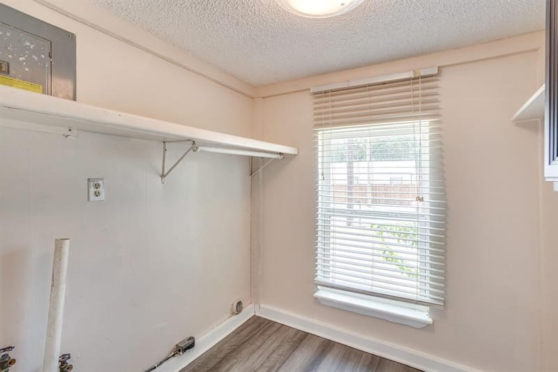 502 N Delaware Street, Irving TX 75061 - Photo 13