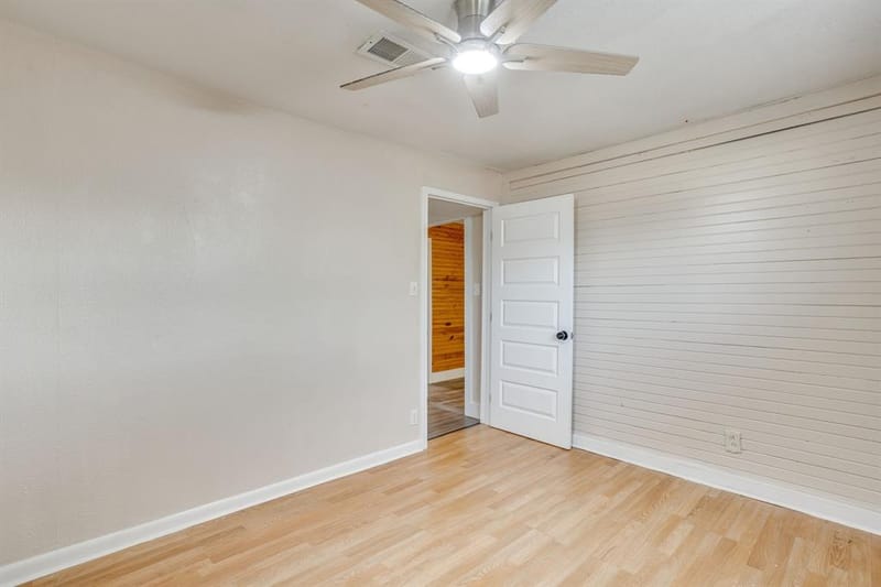 502 N Delaware Street, Irving TX 75061 - Photo 24