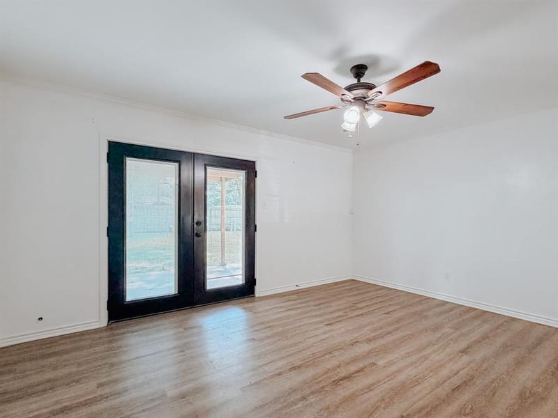 2002 Mimosa Drive, Corsicana TX 75110 - Photo 9