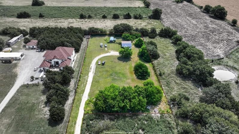 5976 Fm 1827, McKinney TX 75071 - Photo 2