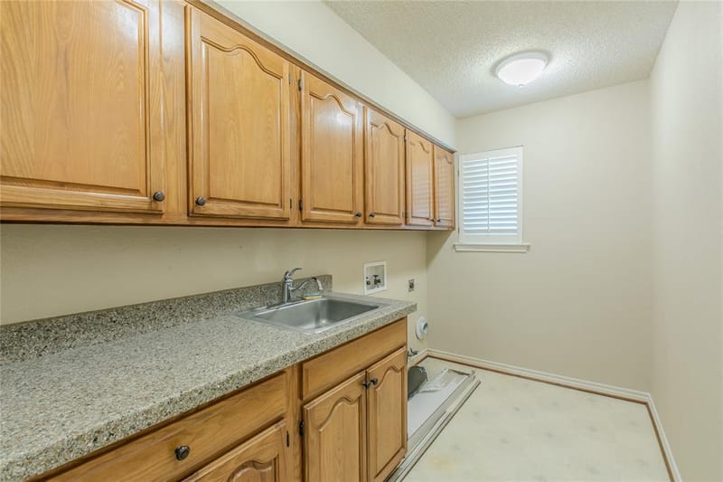 3412 Gatwick Place, Farmers Branch TX 75234 - Photo 23