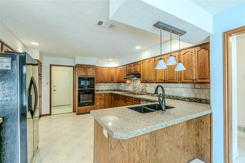 3412 Gatwick Place, Farmers Branch TX 75234 - Photo 13