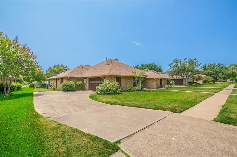 3412 Gatwick Place, Farmers Branch TX 75234 - Photo 20