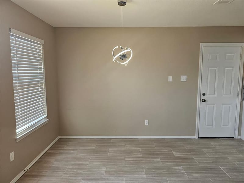 2210 Marvin Drive, Lancaster TX 75134 - Photo 6