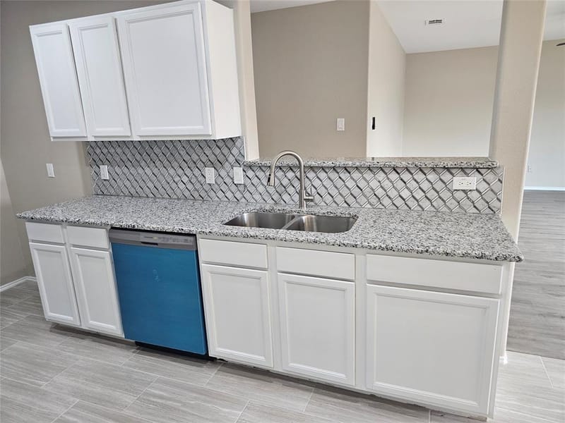 2210 Marvin Drive, Lancaster TX 75134 - Photo 3