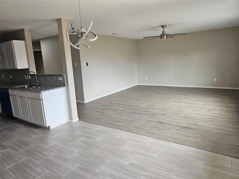 2210 Marvin Drive, Lancaster TX 75134 - Photo 8