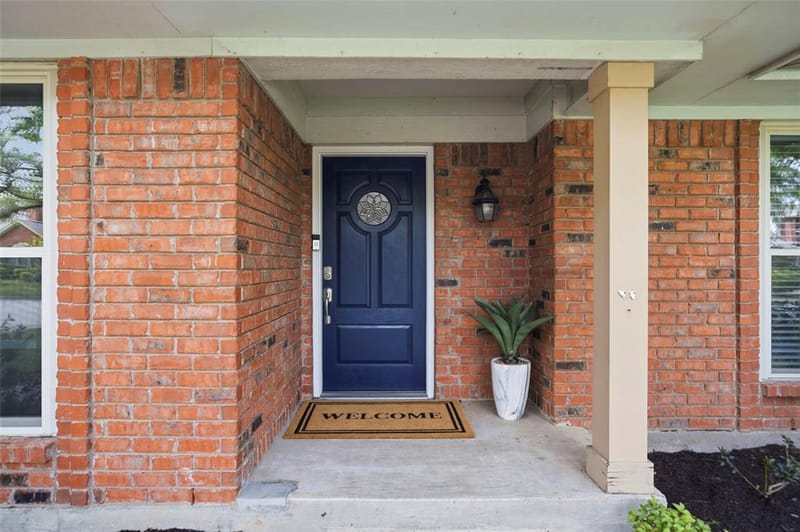 6409 Country Day Trail, Benbrook TX 76132 - Photo 2