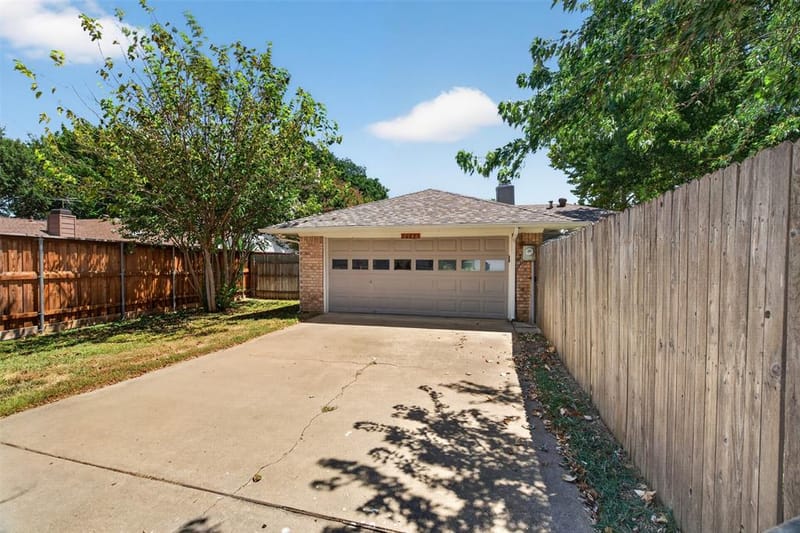 2146 Robin Road, Lewisville TX 75077 - Photo 32