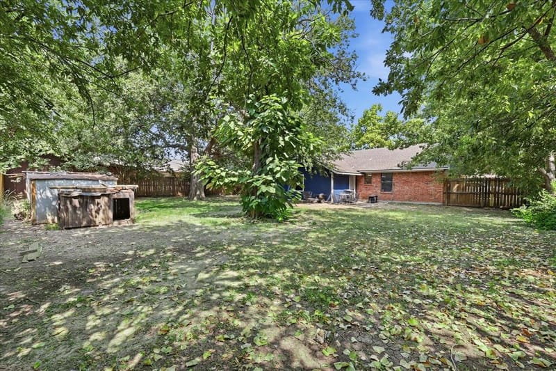 204 Jackilu Street, Sanger TX 76266 - Photo 26