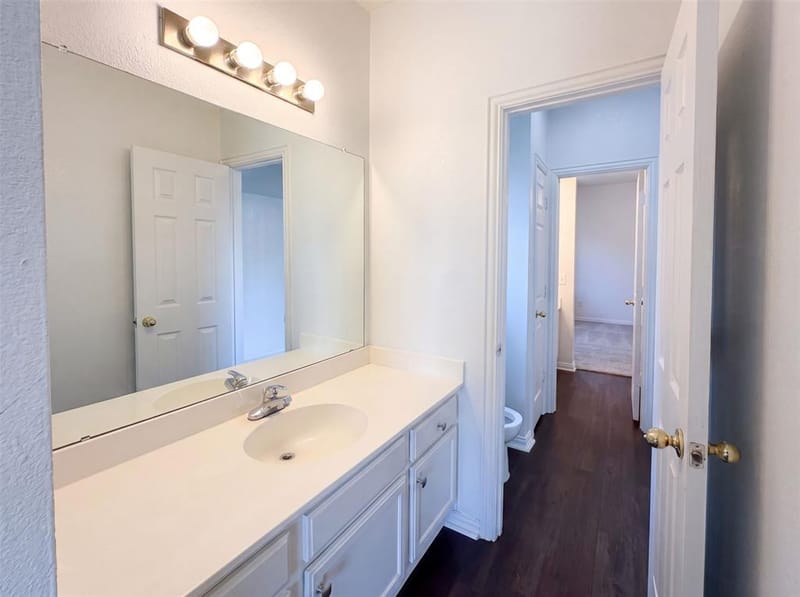 7645 Hove Court, Plano TX 75025 - Photo 17