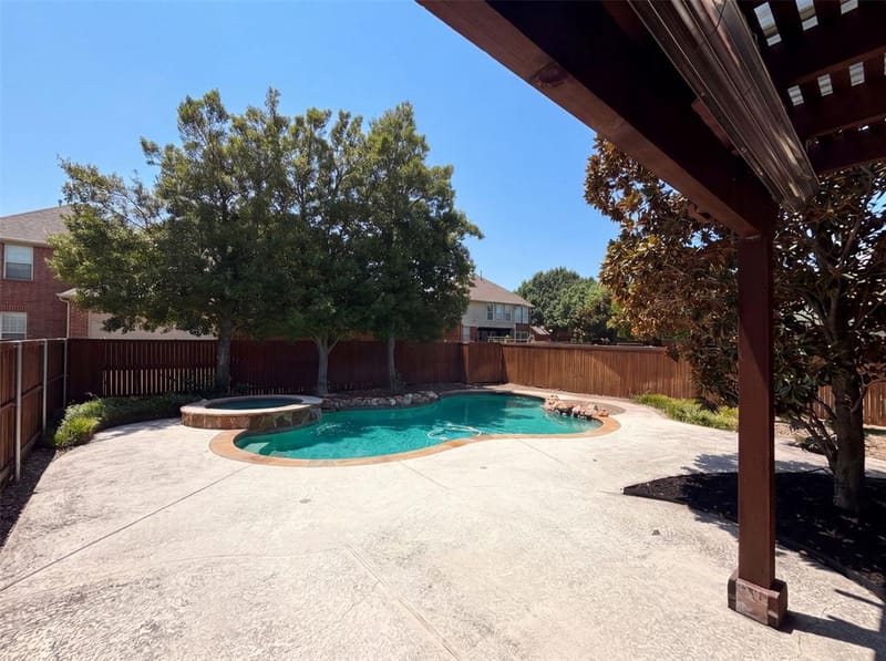 7645 Hove Court, Plano TX 75025 - Photo 29
