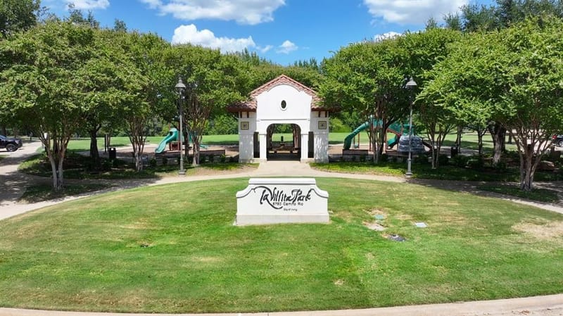 1616 Camino Lago, Irving TX 75039 - Photo 38