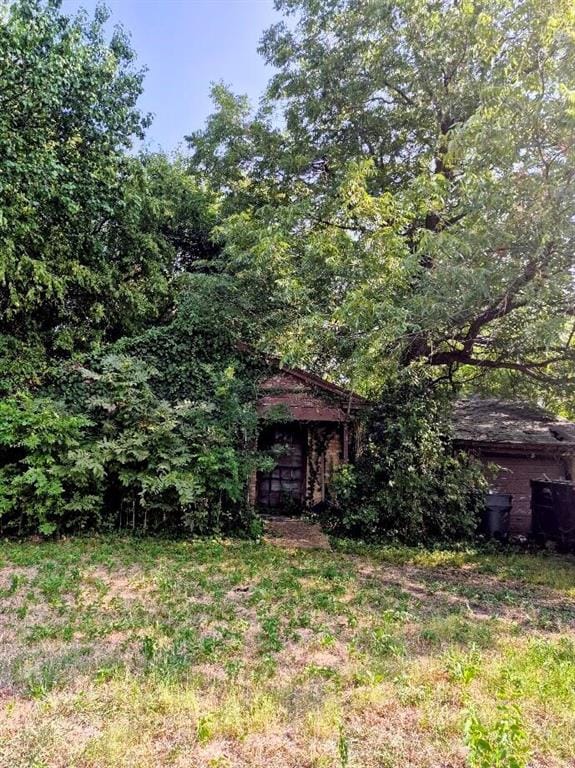 3634 Durango Drive, Dallas TX 75220 - Photo 2