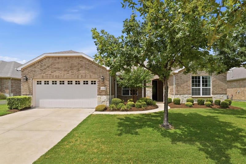 2464 Island View Drive, Frisco TX 75036 - Photo 2