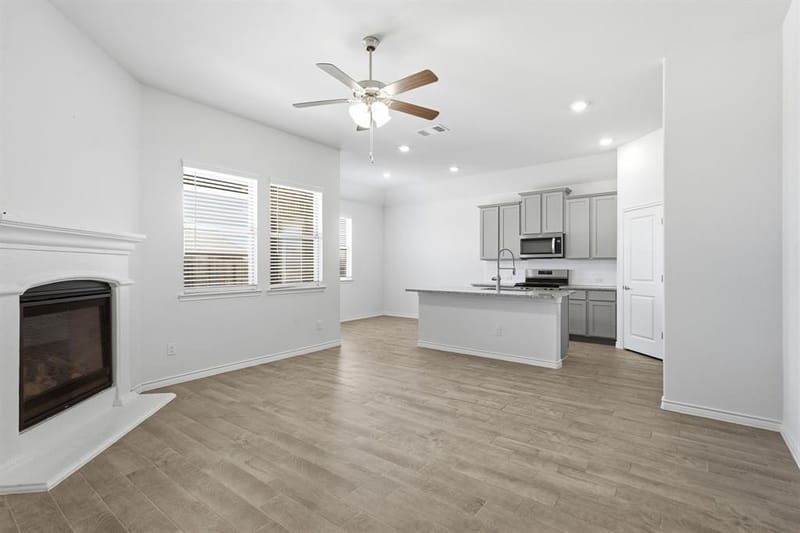 3250 Hunters Glen Drive, Aubrey TX 76227 - Photo 2