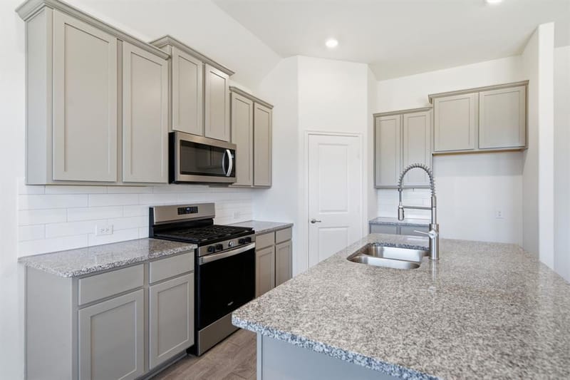 3250 Hunters Glen Drive, Aubrey TX 76227 - Photo 12