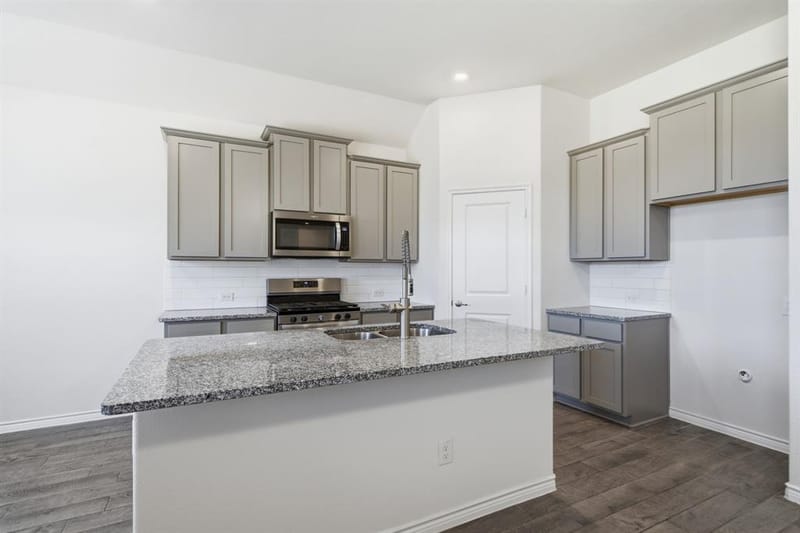 3250 Hunters Glen Drive, Aubrey TX 76227 - Photo 7