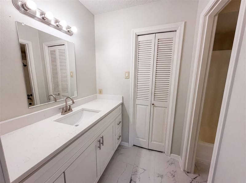 821 Glen Oaks Boulevard, Dallas TX 75232 - Photo 17