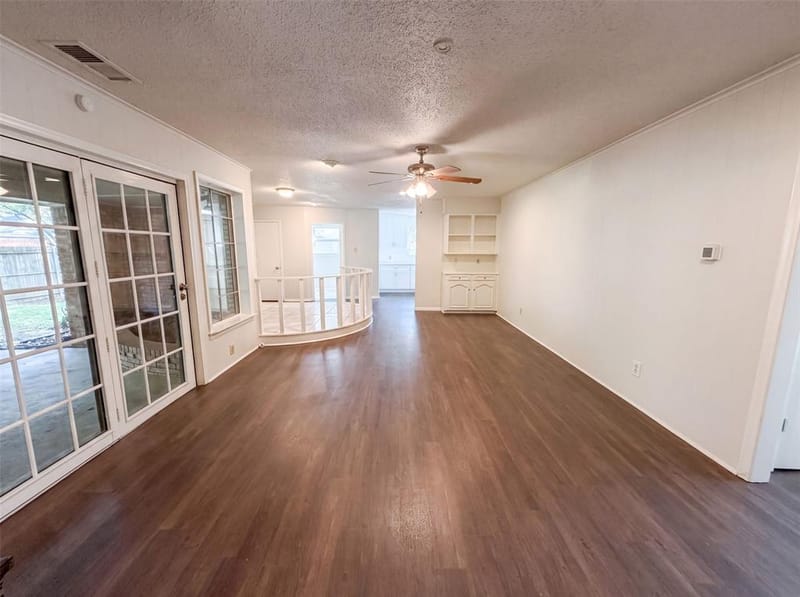 821 Glen Oaks Boulevard, Dallas TX 75232 - Photo 10