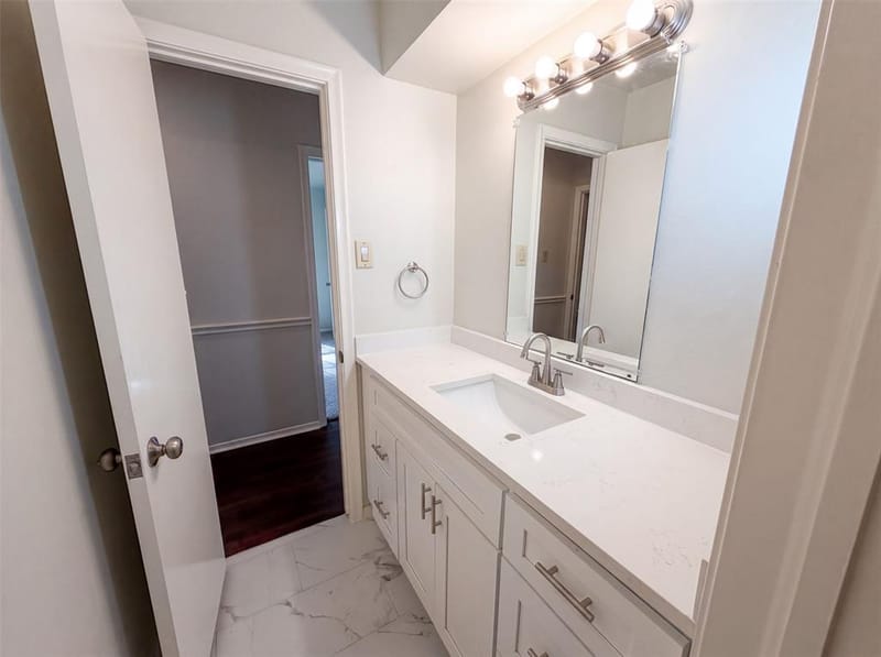 821 Glen Oaks Boulevard, Dallas TX 75232 - Photo 19