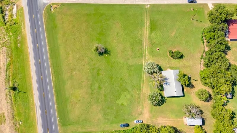 409 S Main, Covington TX 76636 - Photo 7