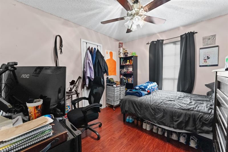 1825 Avenue B, Grand Prairie TX 75051 - Photo 7