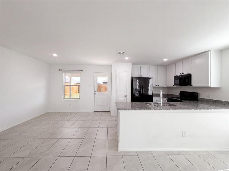 408 Riverside Drive, Princeton TX 75407 - Photo 2