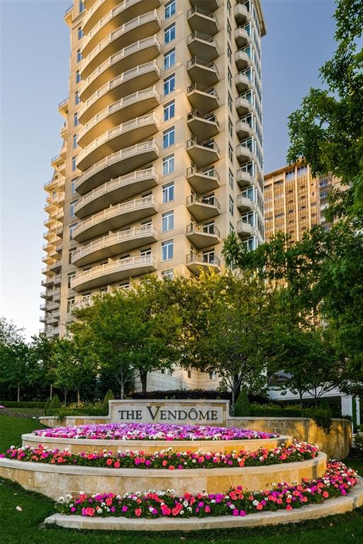 3505 Turtle Creek Boulevard # 10C, Dallas TX 75219