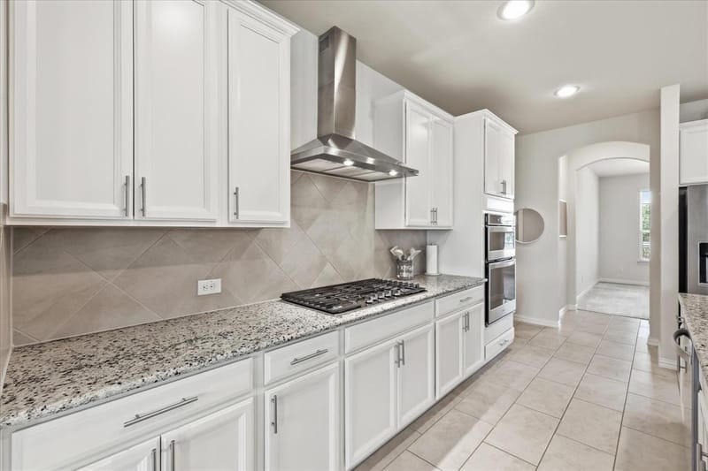 1021 Plateau Ridge Way, Fort Worth TX 76052 - Photo 14