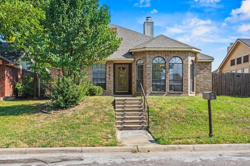 4787 Wineberry Drive, Fort Worth TX 76137