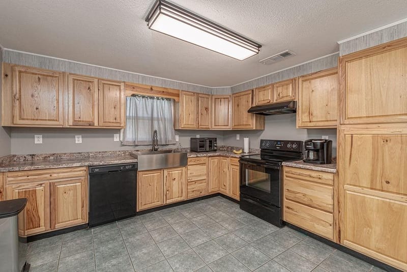 3332 County Road 1033, Greenville TX 75401 - Photo 2