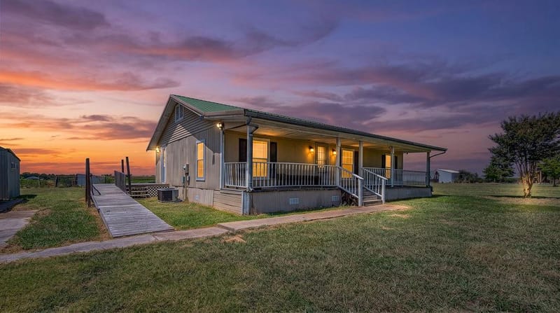 3332 County Road 1033, Greenville TX 75401