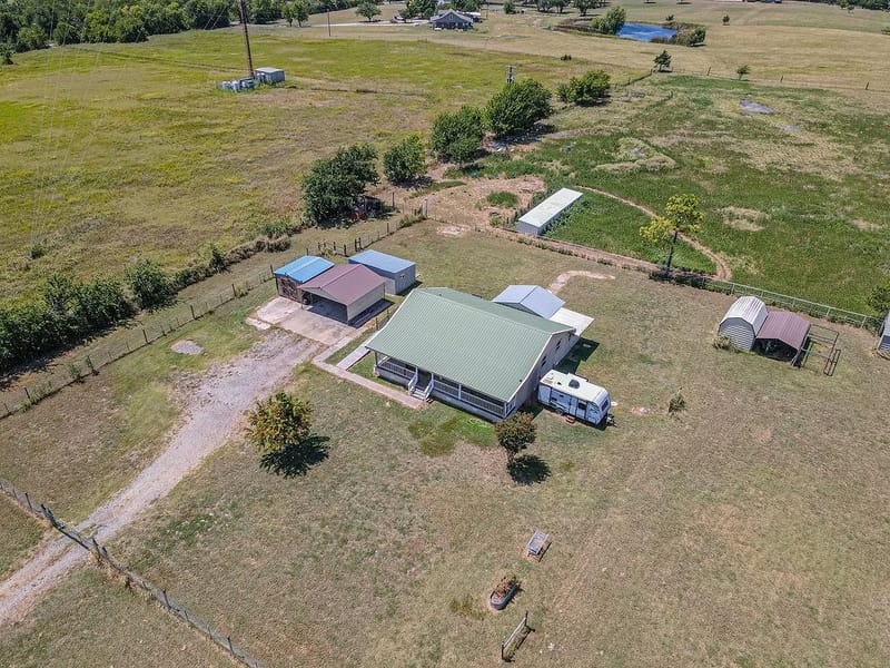 3332 County Road 1033, Greenville TX 75401 - Photo 28