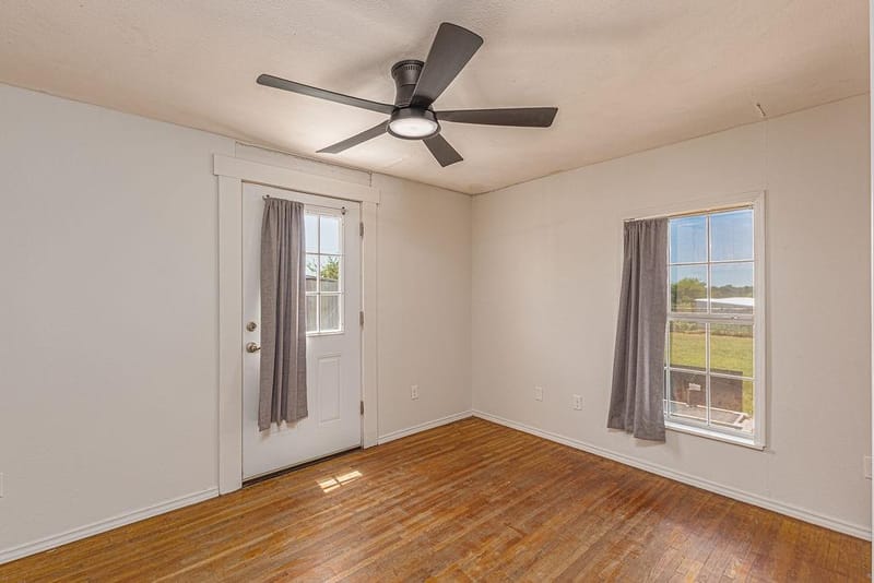 3332 County Road 1033, Greenville TX 75401 - Photo 11