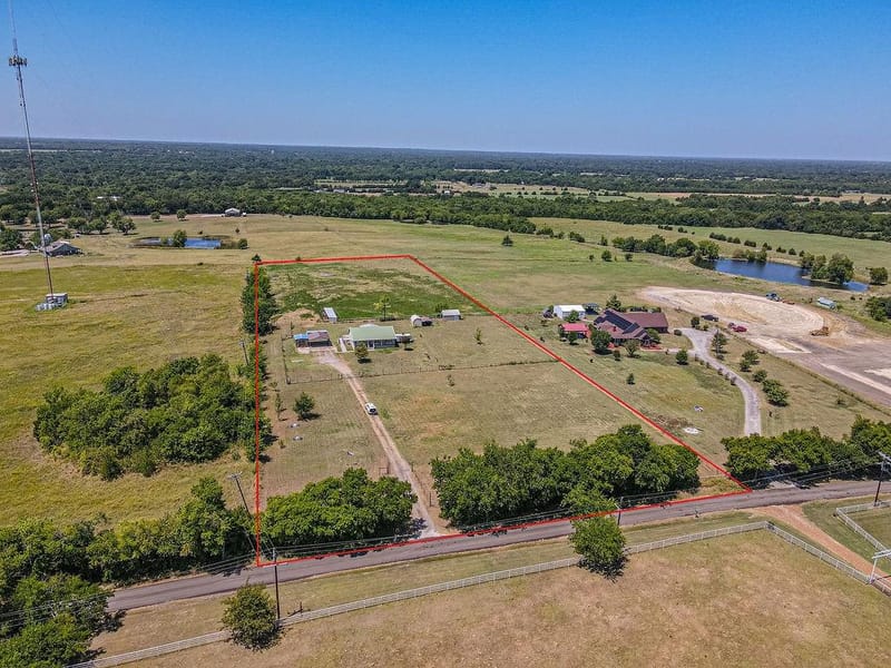 3332 County Road 1033, Greenville TX 75401 - Photo 25