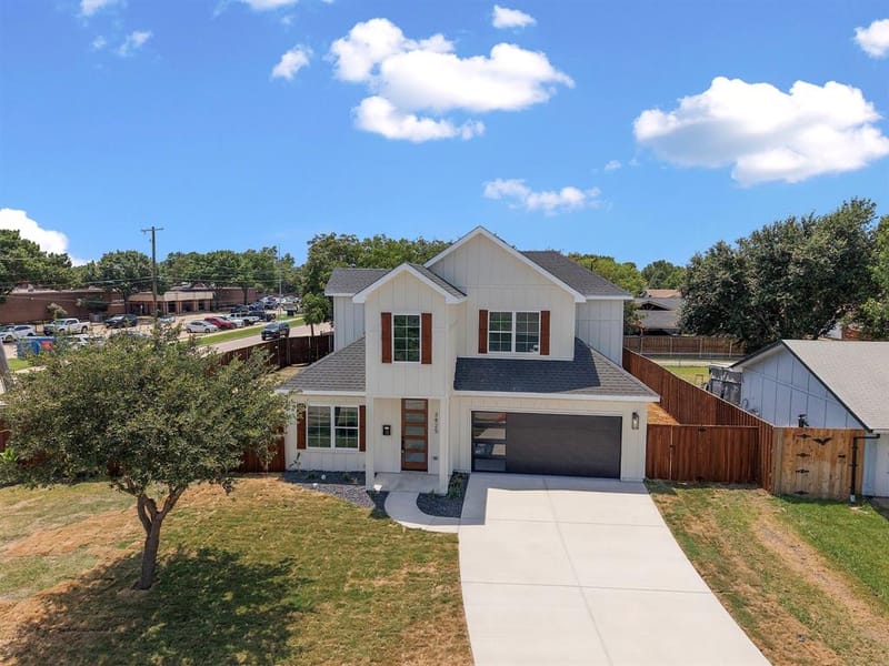 3825 Williamsburg Drive, Garland TX 75043