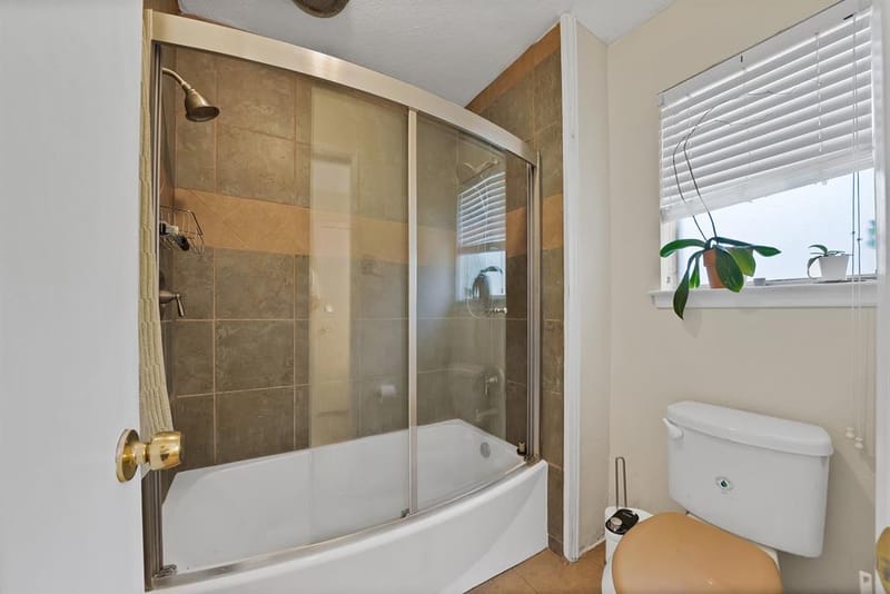 6905 Yorkston Street, Watauga TX 76148 - Photo 17
