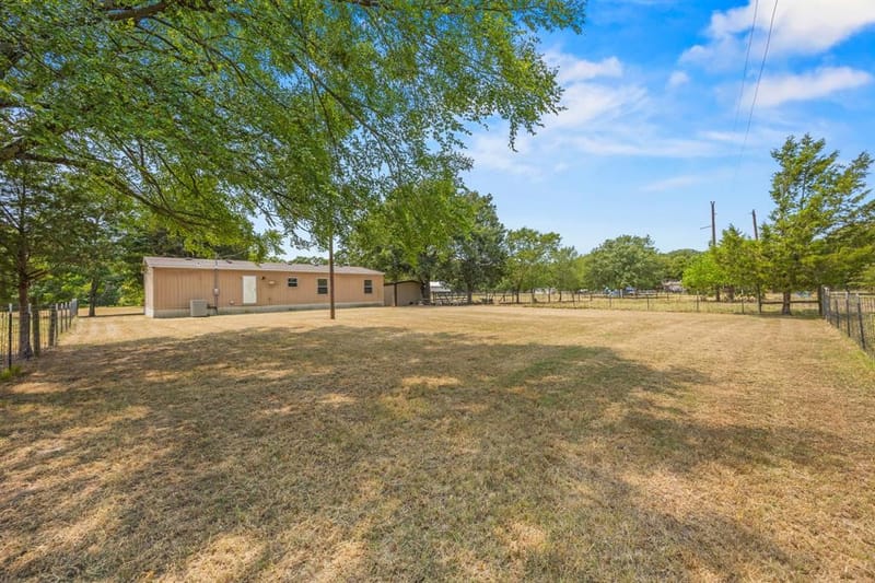 1250 Brooks Lane, Kaufman TX 75142 - Photo 32