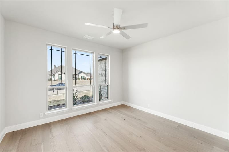 733 Serenity Lane, Red Oak TX 75154 - Photo 6